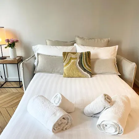 Escapade Rive Gauche - Tour Eiffel & Invalides Apartment *