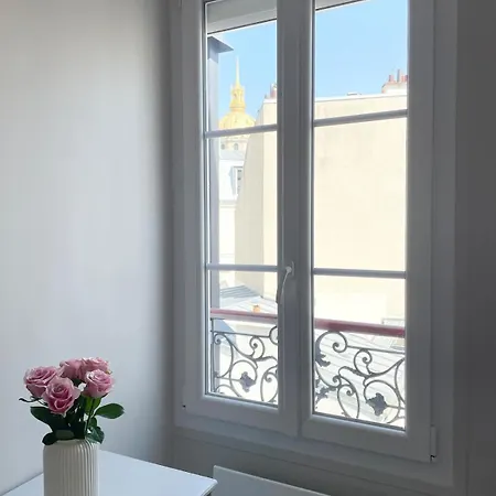 Apartment Escapade Rive Gauche - Tour Eiffel & Invalides